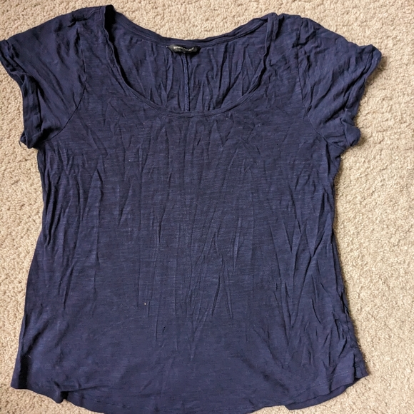 Banana Republic Linen Tee - Picture 1 of 3